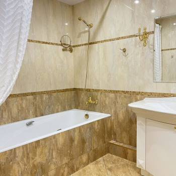 Продается 3-х комнатная квартира, 128 м²