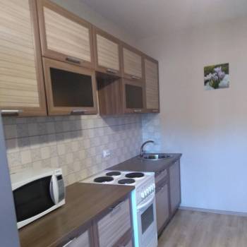 Сдается 1-комнатная квартира, 43 м²