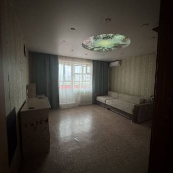 Сдается 1-комнатная квартира, 47 м²