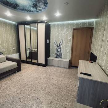 Сдается 1-комнатная квартира, 47 м²