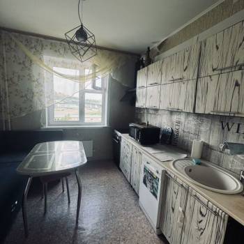 Сдается 1-комнатная квартира, 47 м²