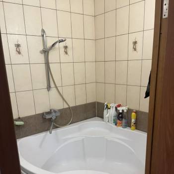 Сдается 2-х комнатная квартира, 60 м²