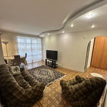 Сдается Многокомнатная квартира, 57 м²