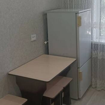 Продается 1-комнатная квартира, 14 м²