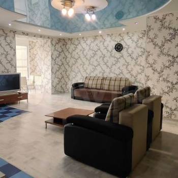 Сдается Многокомнатная квартира, 97 м²