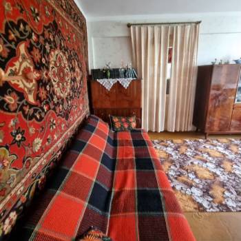 Продается 3-х комнатная квартира, 49 м²
