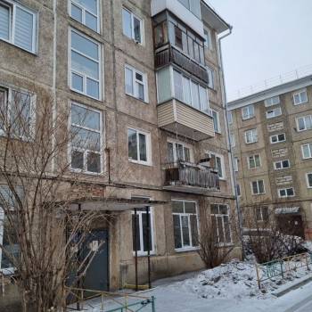 Продается 3-х комнатная квартира, 49 м²
