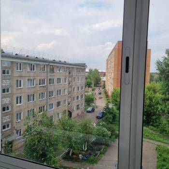 Продается 3-х комнатная квартира, 49 м²