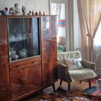 Продается 3-х комнатная квартира, 49 м²