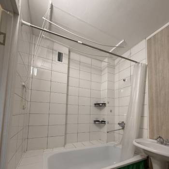 Продается 1-комнатная квартира, 32 м²