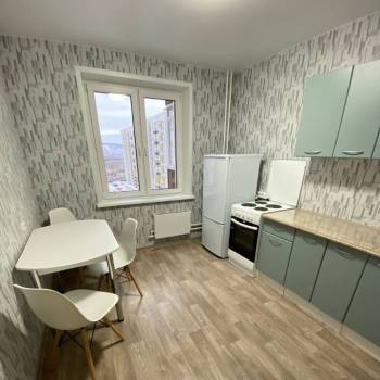 Сдается 2-х комнатная квартира, 70 м²