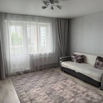 Сдается 2-х комнатная квартира, 56 м²
