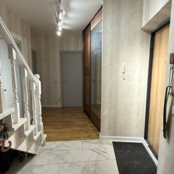 Продается 3-х комнатная квартира, 170 м²