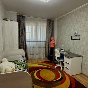 Продается 3-х комнатная квартира, 170 м²