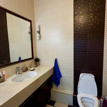 Продается 3-х комнатная квартира, 170 м²