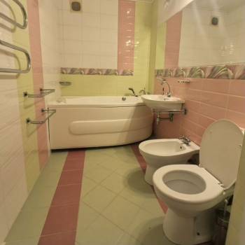 Сдается Многокомнатная квартира, 97,4 м²