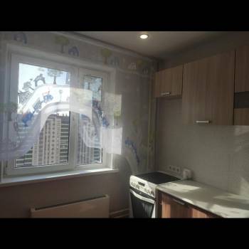 Сдается 1-комнатная квартира, 42 м²