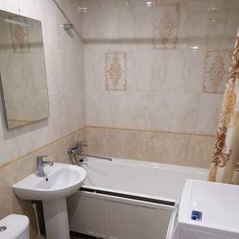 Сдается 1-комнатная квартира, 49,2 м²
