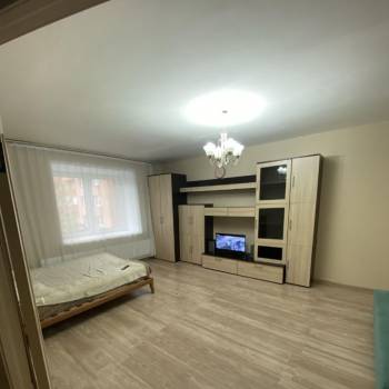 Продается 1-комнатная квартира, 38,5 м²