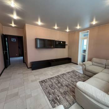 Сдается 2-х комнатная квартира, 60 м²
