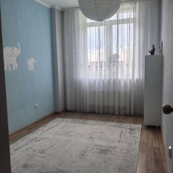 Сдается Многокомнатная квартира, 70 м²