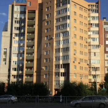 Продается 1-комнатная квартира, 49 м²
