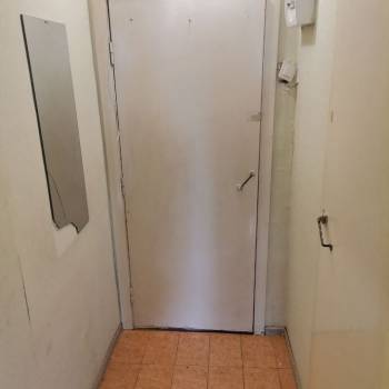 Продается 1-комнатная квартира, 13,7 м²