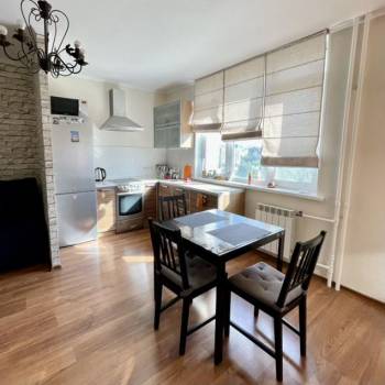 Сдается 2-х комнатная квартира, 60 м²
