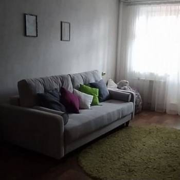 Продается 1-комнатная квартира, 48,7 м²