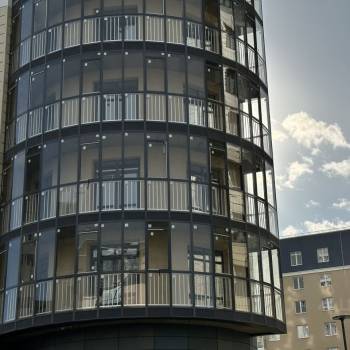Продается 2-х комнатная квартира, 100 м²