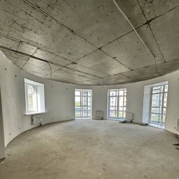 Продается 2-х комнатная квартира, 100 м²