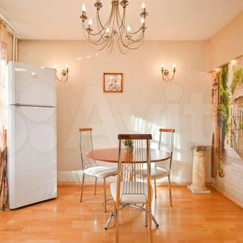 Продается Многокомнатная квартира, 97 м²