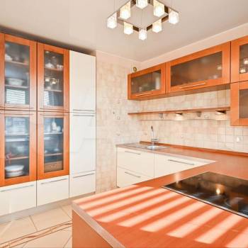 Продается Многокомнатная квартира, 97 м²