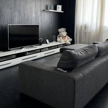 Сдается Многокомнатная квартира, 107 м²