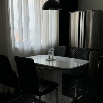 Сдается Многокомнатная квартира, 107 м²