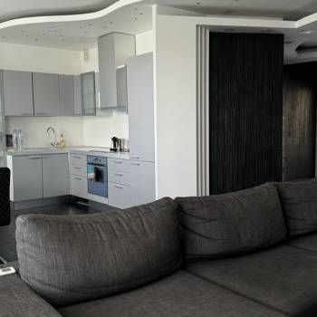Сдается Многокомнатная квартира, 107 м²