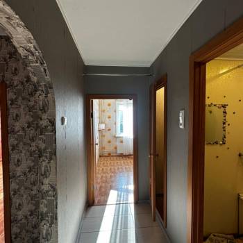 Продается 1-комнатная квартира, 40,5 м²
