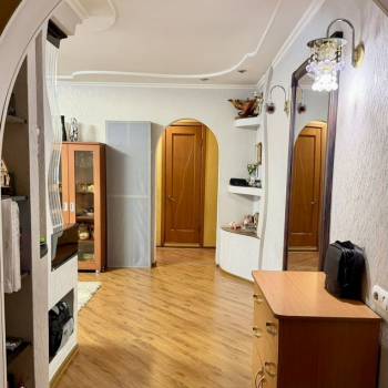 Продается 3-х комнатная квартира, 65,5 м²