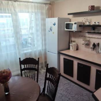 Сдается 1-комнатная квартира, 53,3 м²