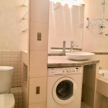Сдается 1-комнатная квартира, 53,3 м²