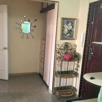 Сдается 1-комнатная квартира, 53,3 м²