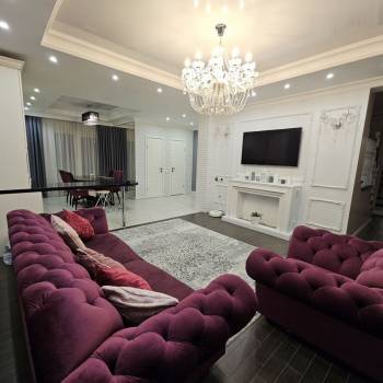 Продается Дом, 210 м²
