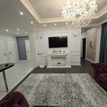 Продается Дом, 210 м²