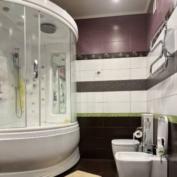 Сдается Многокомнатная квартира, 131 м²