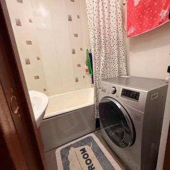 Продается Многокомнатная квартира, 84 м²