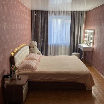 Продается Многокомнатная квартира, 84 м²
