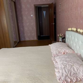Продается Многокомнатная квартира, 84 м²