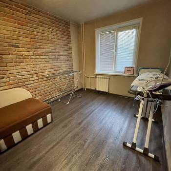 Продается Многокомнатная квартира, 84 м²