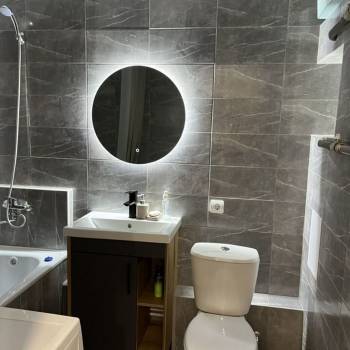 Продается 1-комнатная квартира, 42 м²