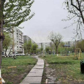 Продается Многокомнатная квартира, 78 м²